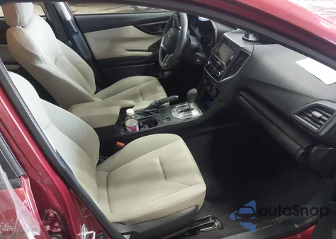 2018 Subaru Impreza 2.0I Premium z USA, uszkodzony, nr VIN 4S3GTAD64J3730228